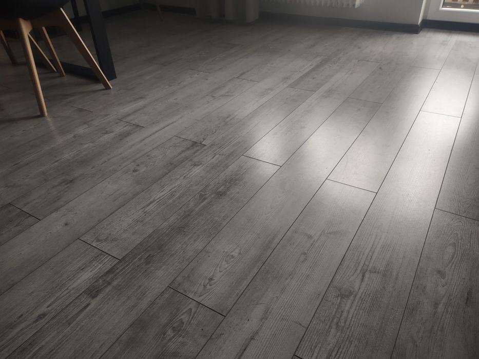 Sprzedam panele podłogowe 40m2