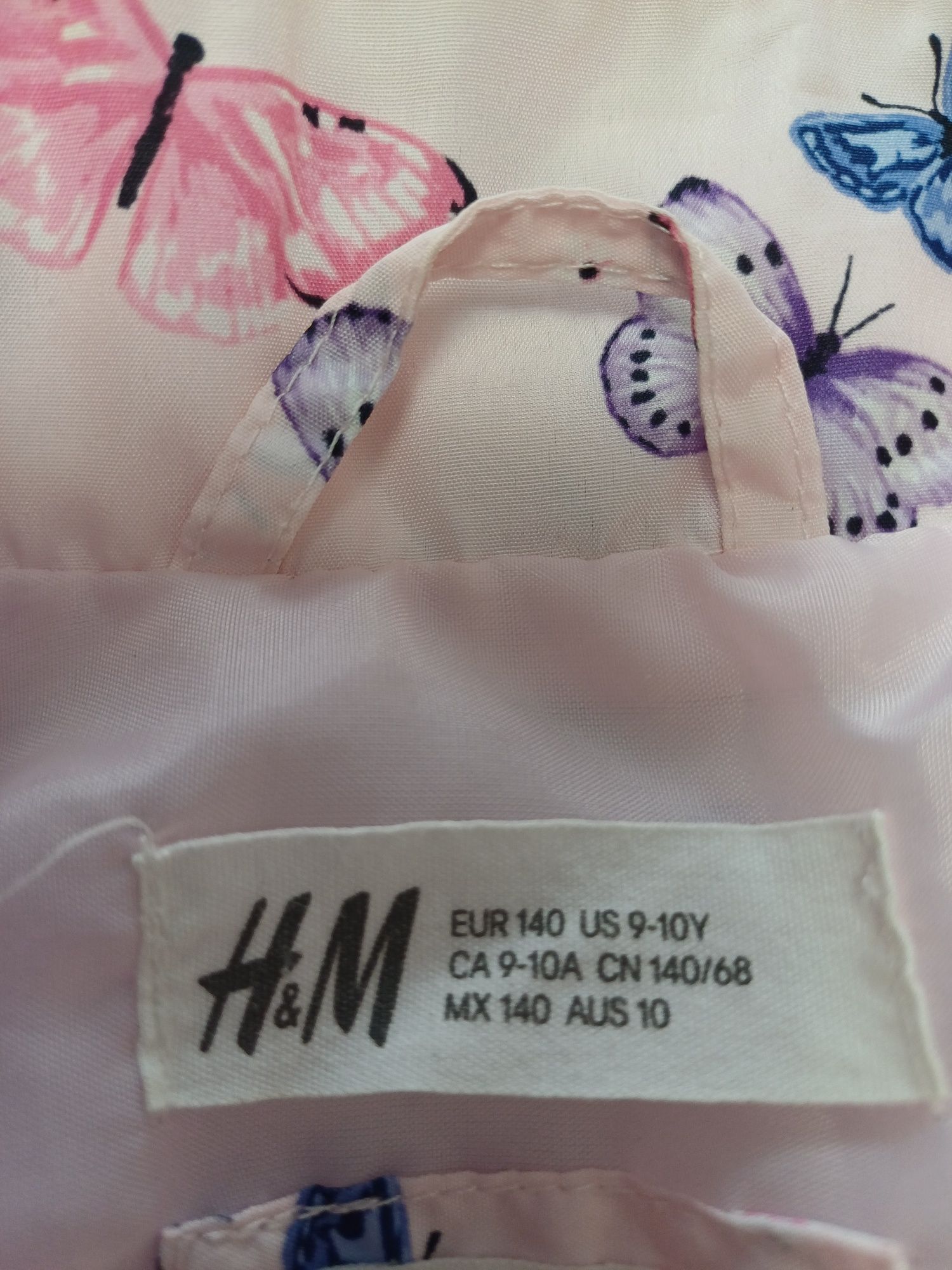 Продам класну плащ-вітровку H&M на дівчинку
