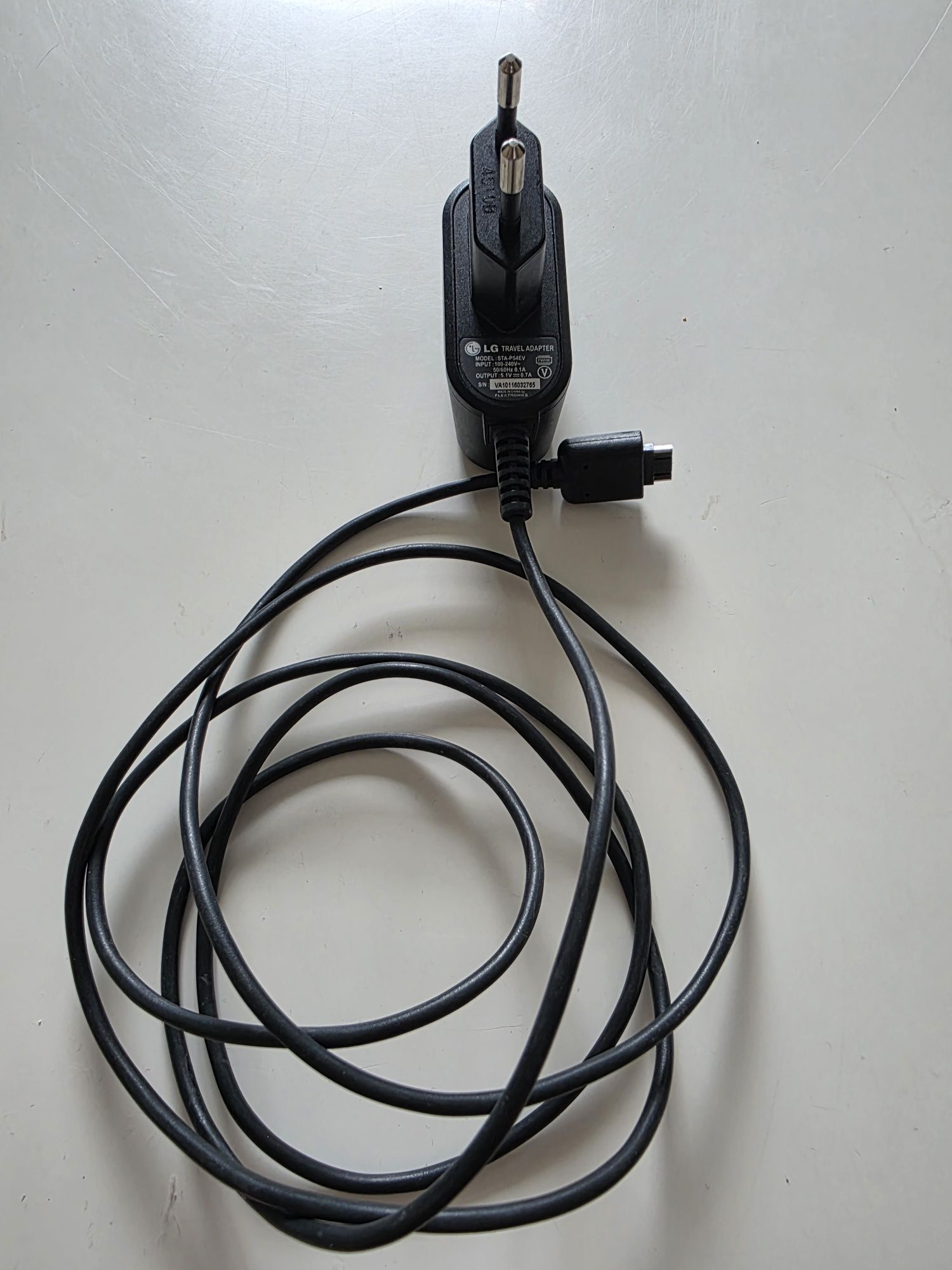 Zasilacz ładowarka LG 4.5v