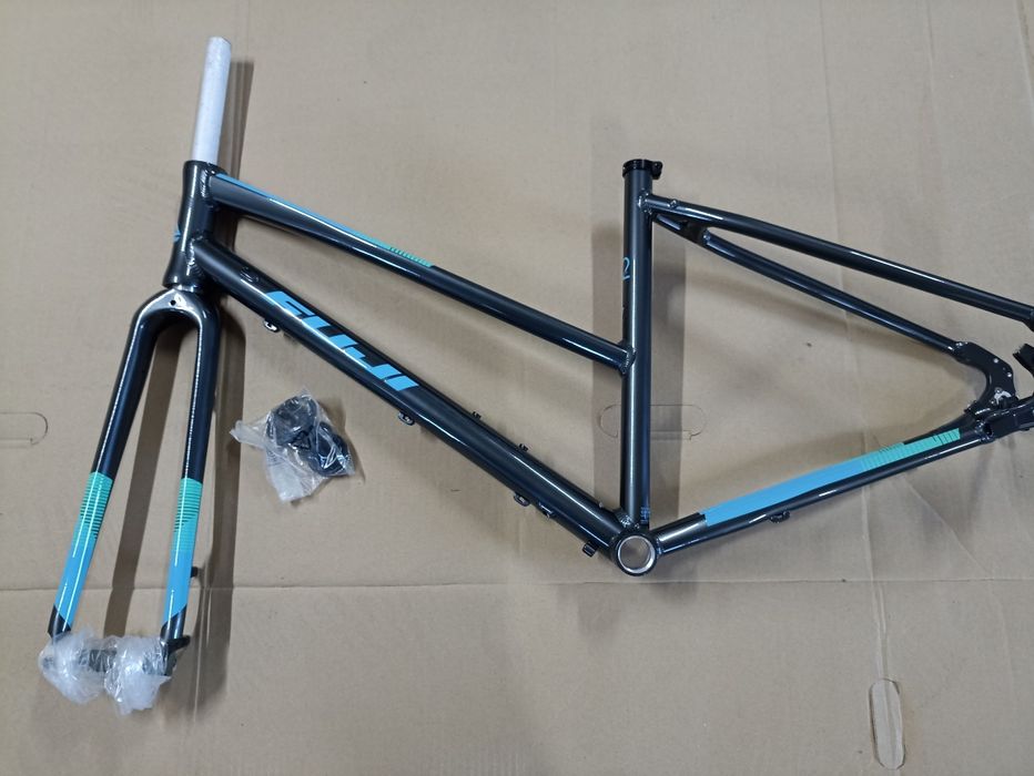 Nowa rama Fitnes gravel cross Cube Fuji Giant trek + widelec Frame set