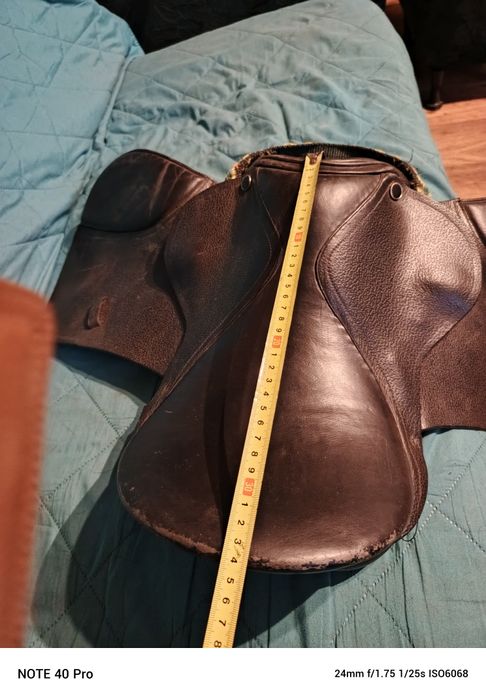 Siodło całkowicie że skóry