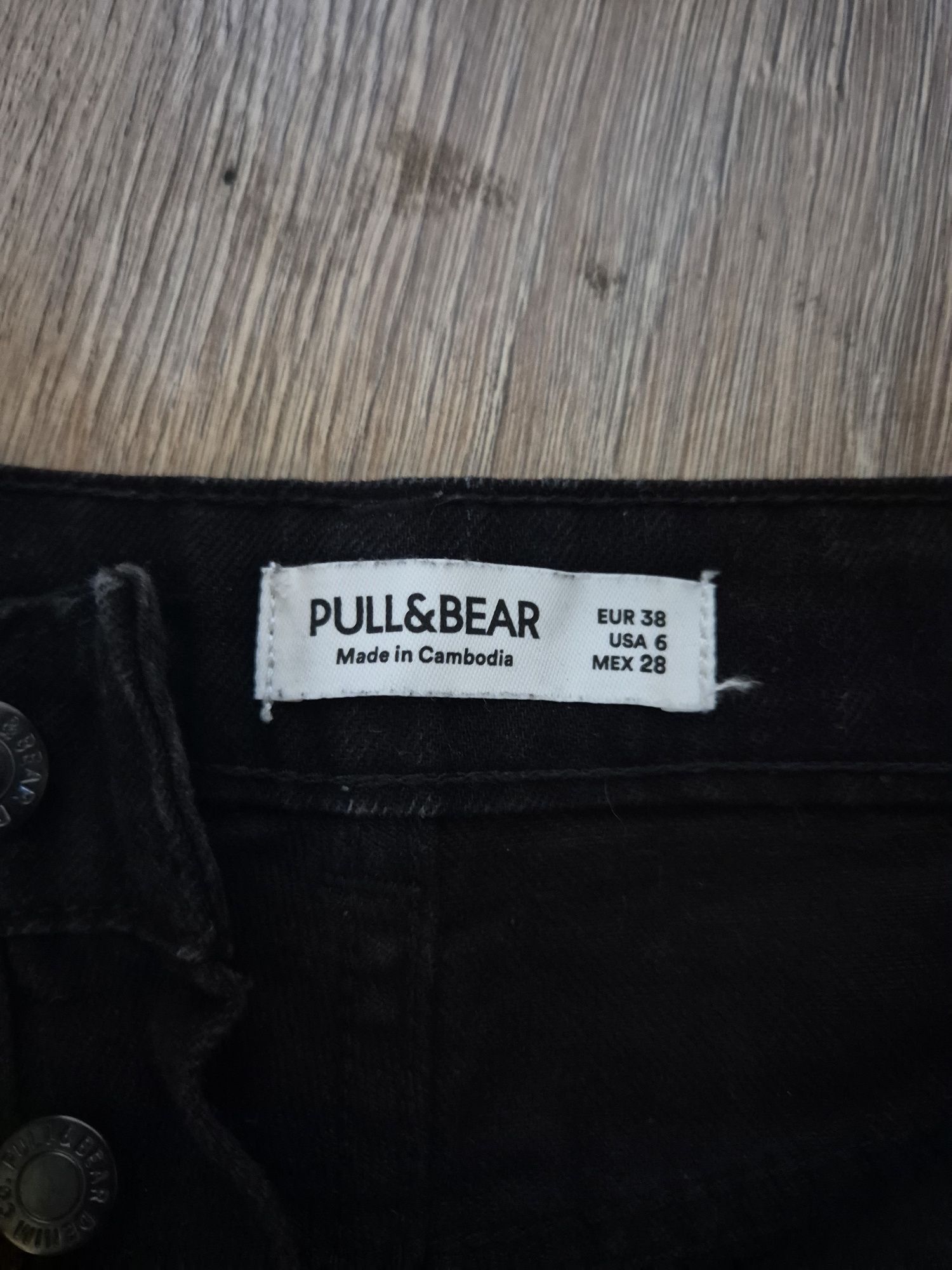 Szorty pull&bear rozmiar 38