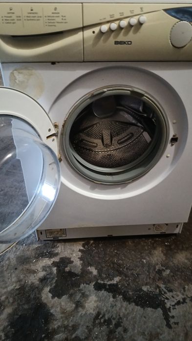 Пральна машинка беко