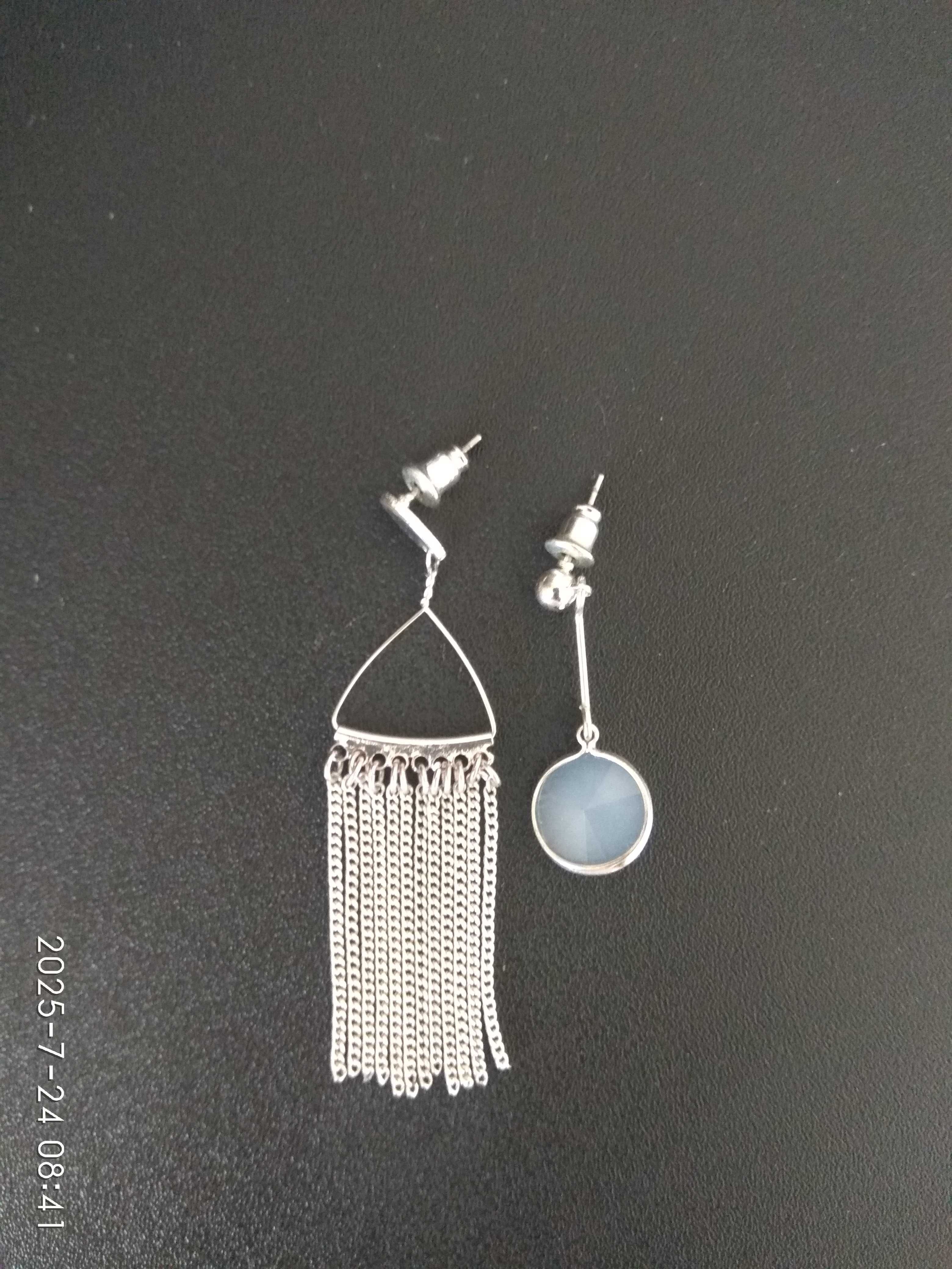 Сережки асимметричные бижутерия