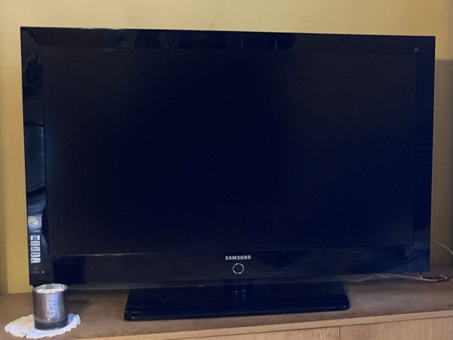 Telewizor LCD LE46N71B samsung