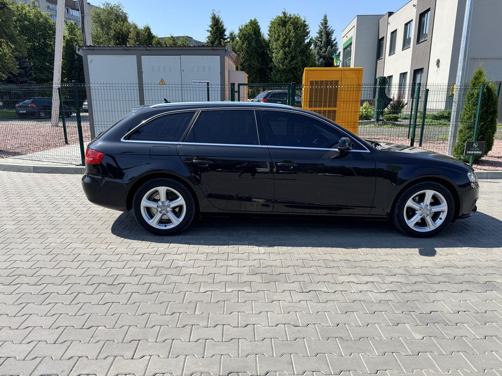 Автомобіль А4 B8 1.8tfsi 118.kw 160ks