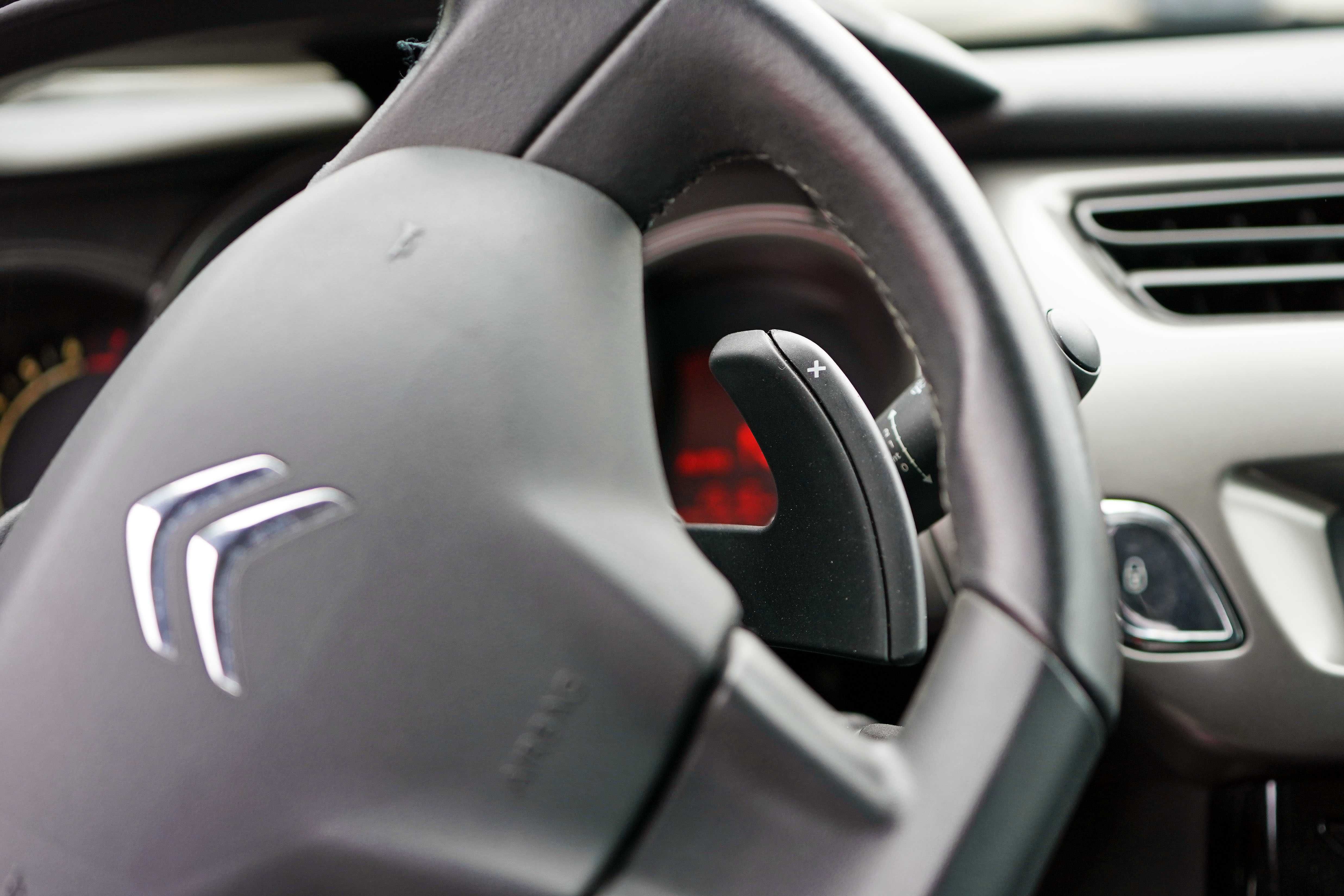 Citroën C3 1.2 PureTech 2014 – Automático – 53.000 km