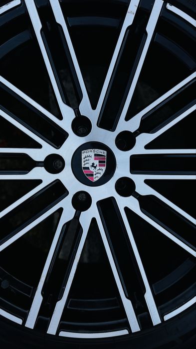 Продам гуму та диски Porsche Cayenne