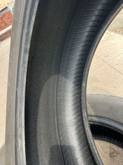 Продам резину Pirelli 215/55/17