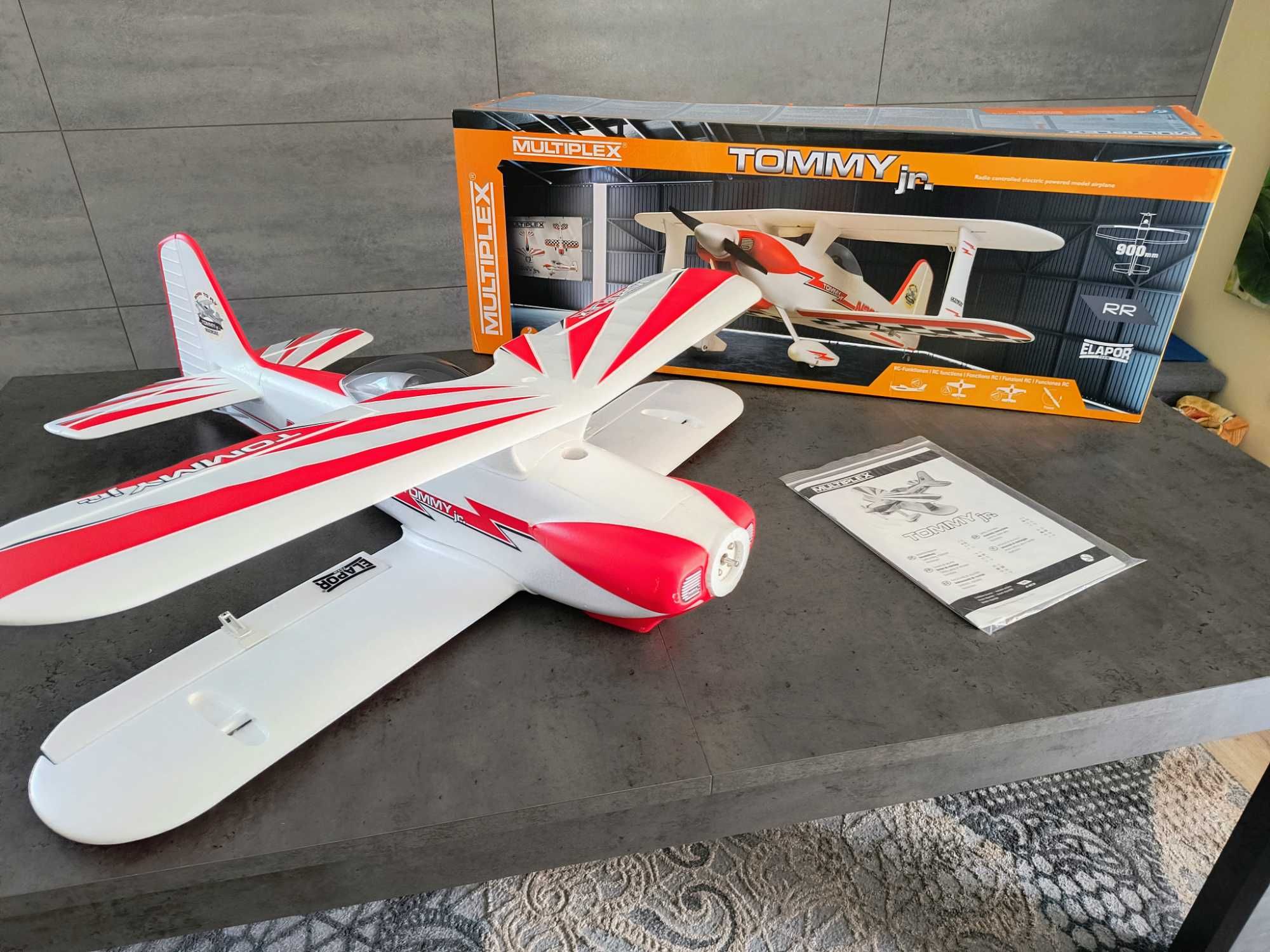 Samolot RC Multiplex Tommy Jr wersja RR - przepiękny dwupłatowiec NOWY