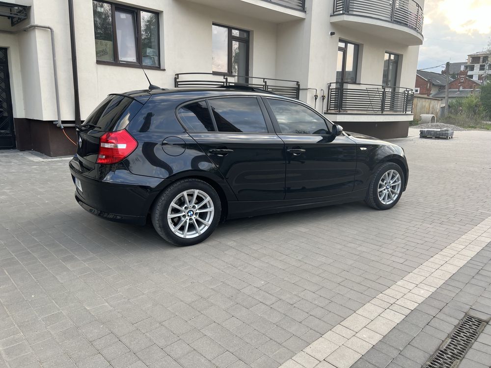 BMW 116i 2008 рідна фарба ідеальний стан