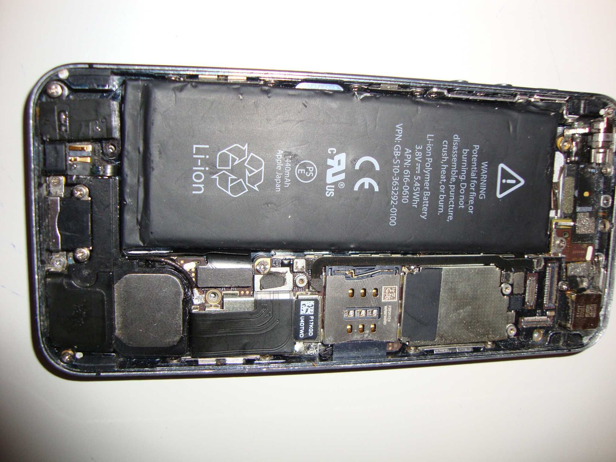 Продам Apple iPhone 5