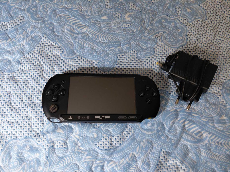 Psp com jogos e filme