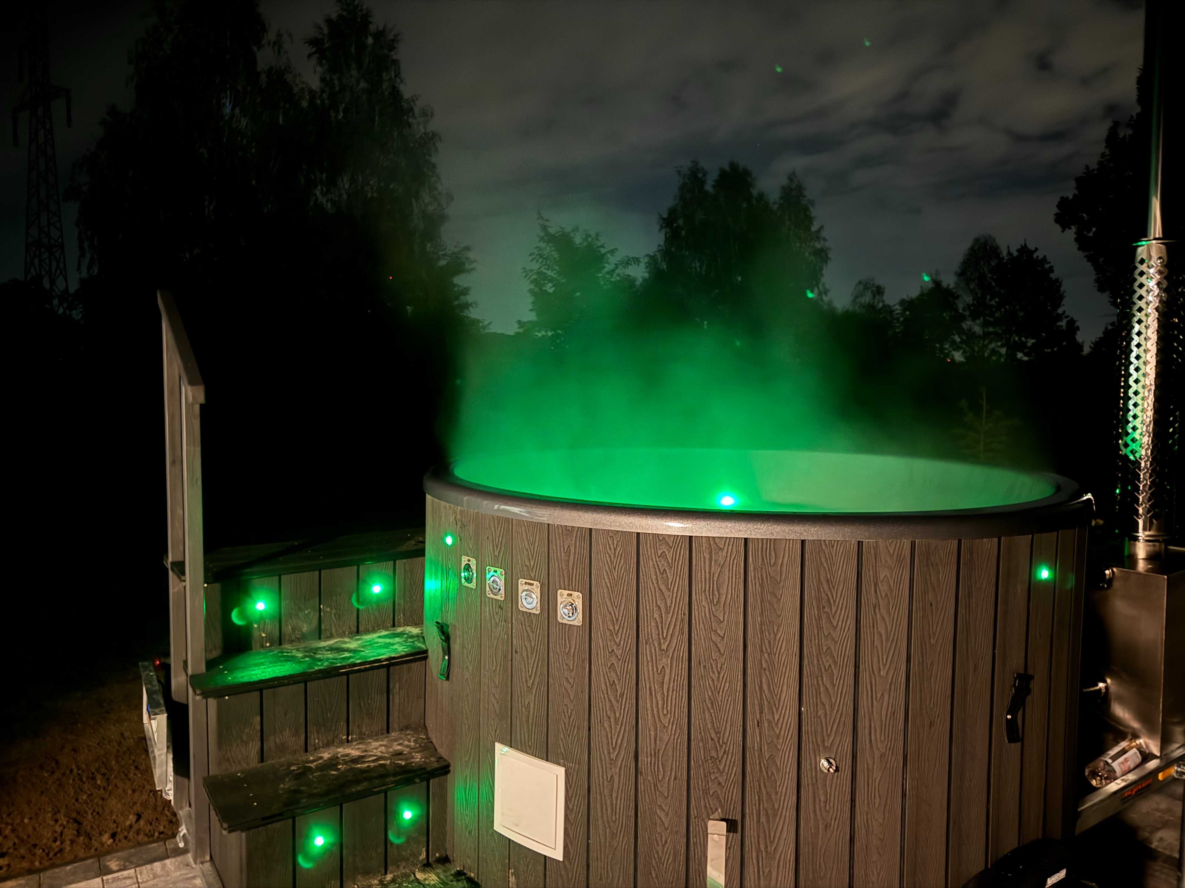 Wynajem mobilna Bania Balia Jacuzzi z dostawą, pomysł na prezent!