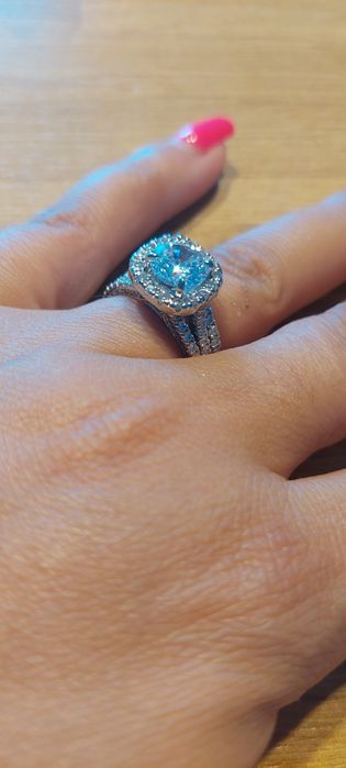 Luksusowy pierścionek z cyrkonią rozm. 7