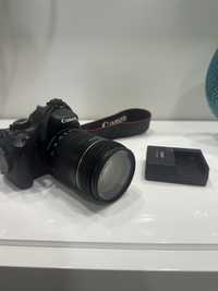 Canon 550 D Eos praticamente nova!!