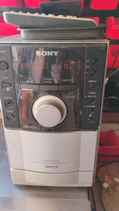 Witam posiadam na sprzedaż mini wieża