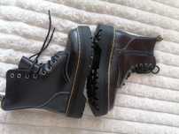 Buty glany dr. Martens nowe 38