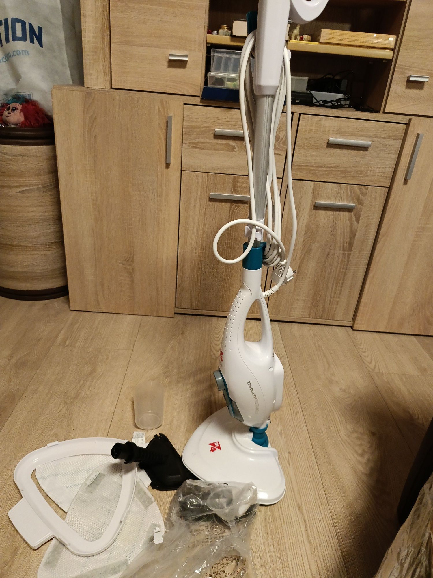 Absolutnie sprawny mop parowy  DI 4