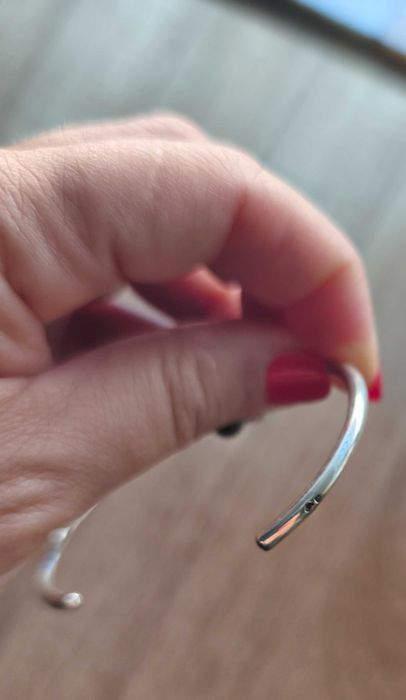 Vendo pulseira nova em prata, MBM