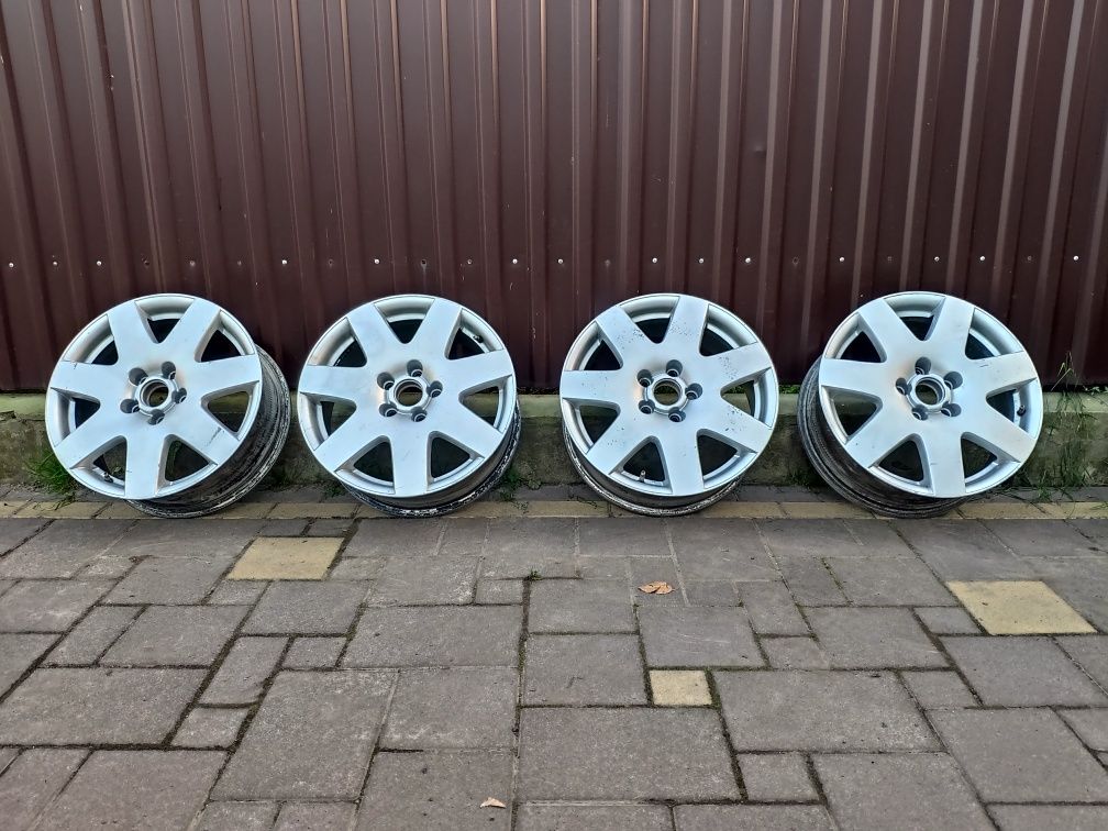 Диски R17 5x112 VW Audi Skoda 3B0071492.