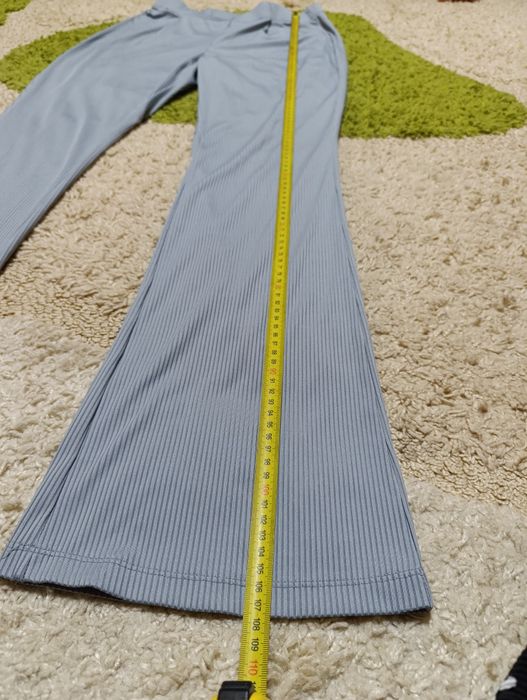 Штани клеш в рубчик