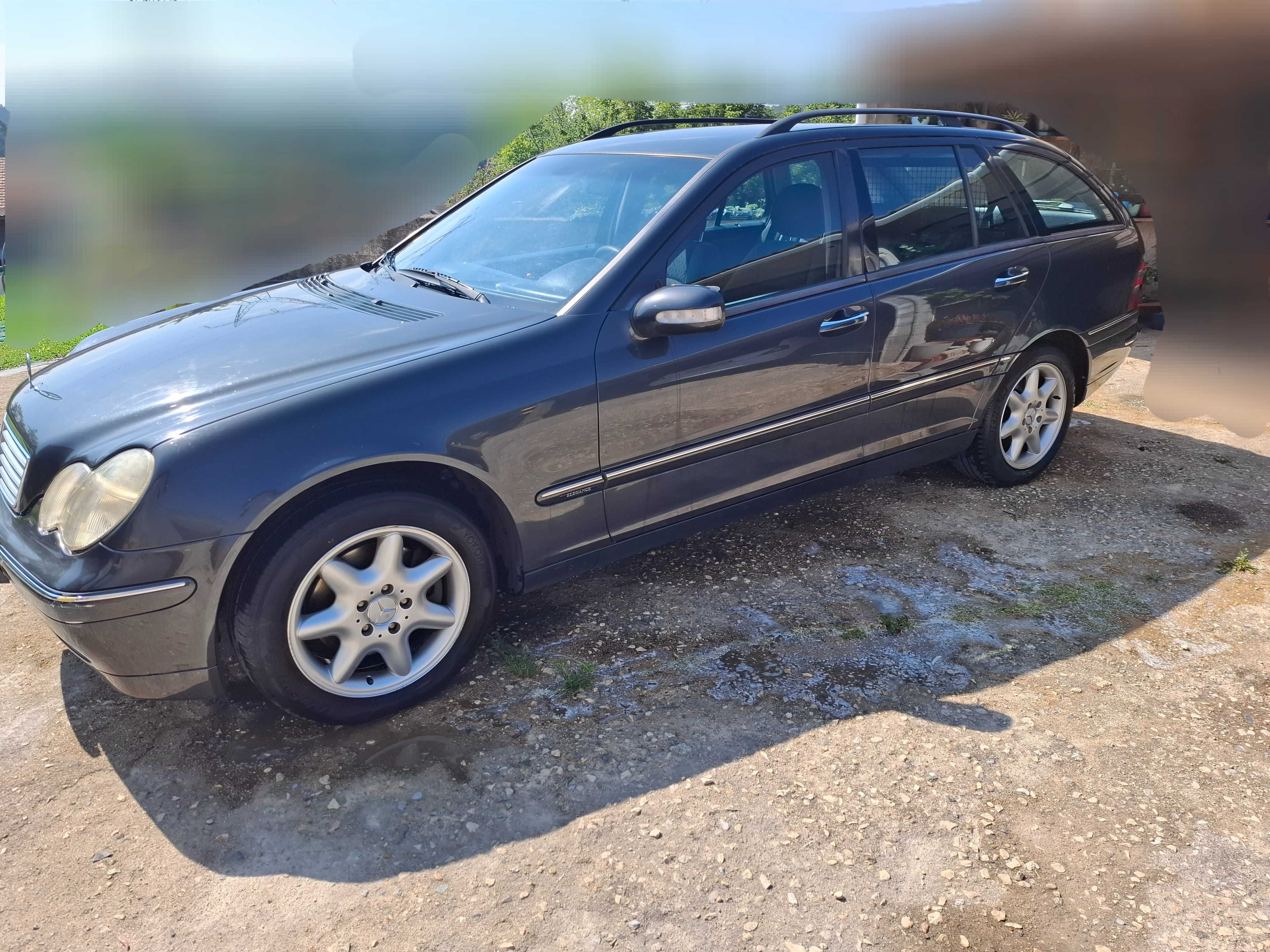 Carrinha Mercedes C270