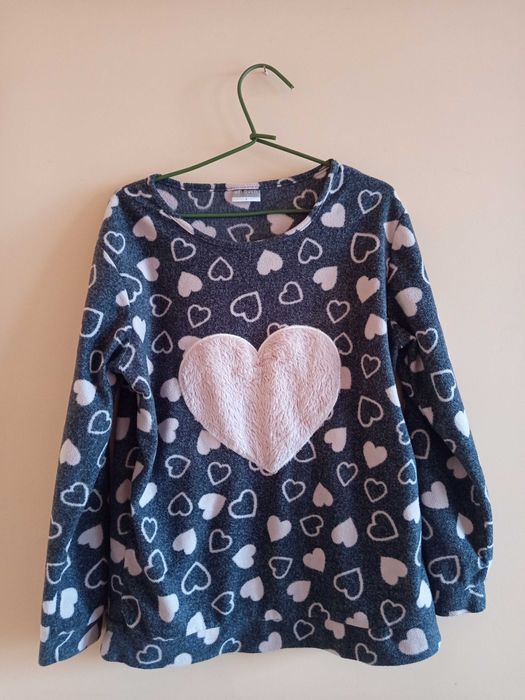 Piżama w serduszka z mikrofibry firmy Beloved