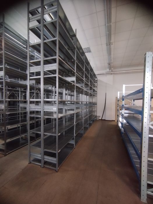 Regały magazynowe półkowe