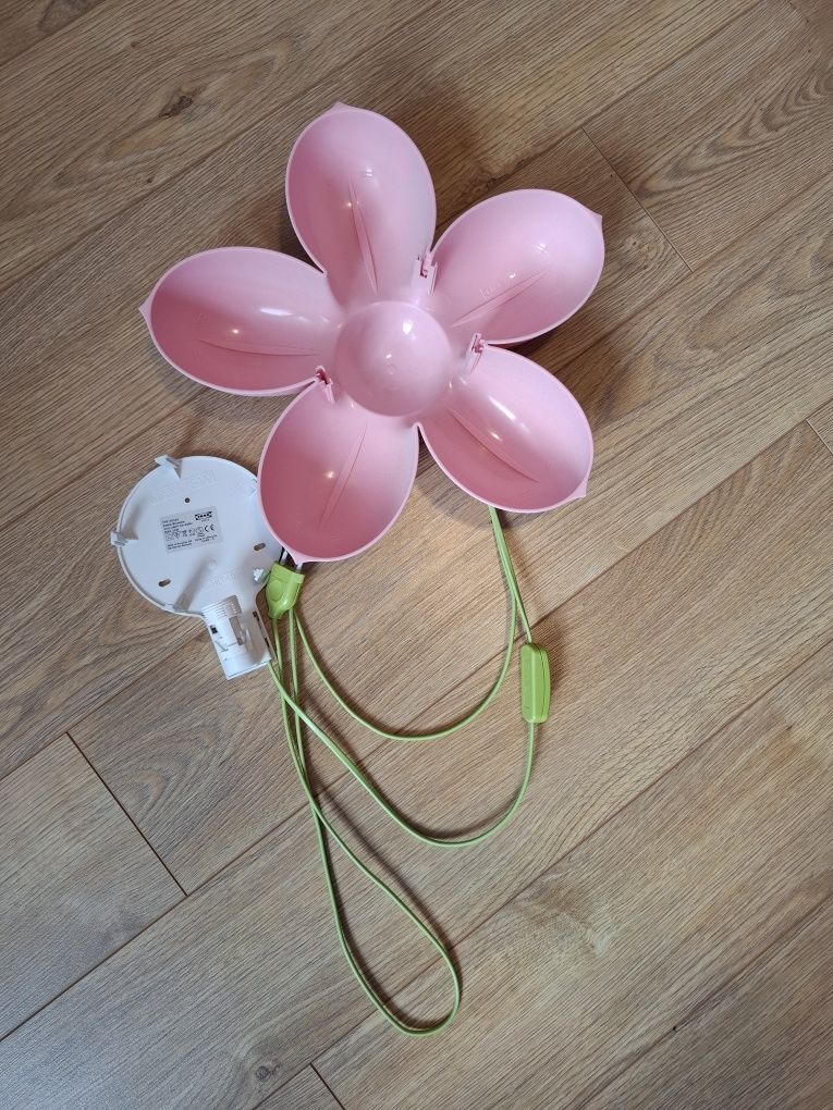 Lampka nocna kwiatek IKEA