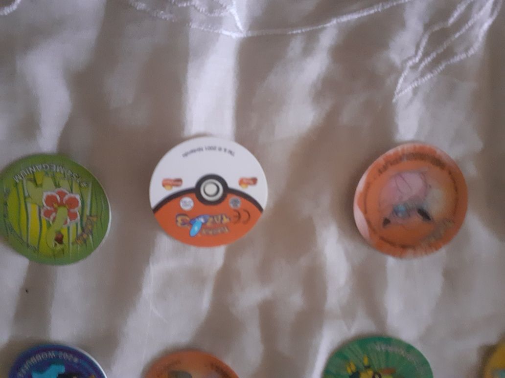 Tazos Pokémon são 42