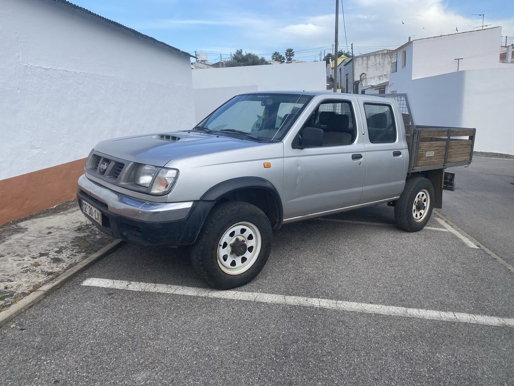 Carrinha Nissan d22 4x4
