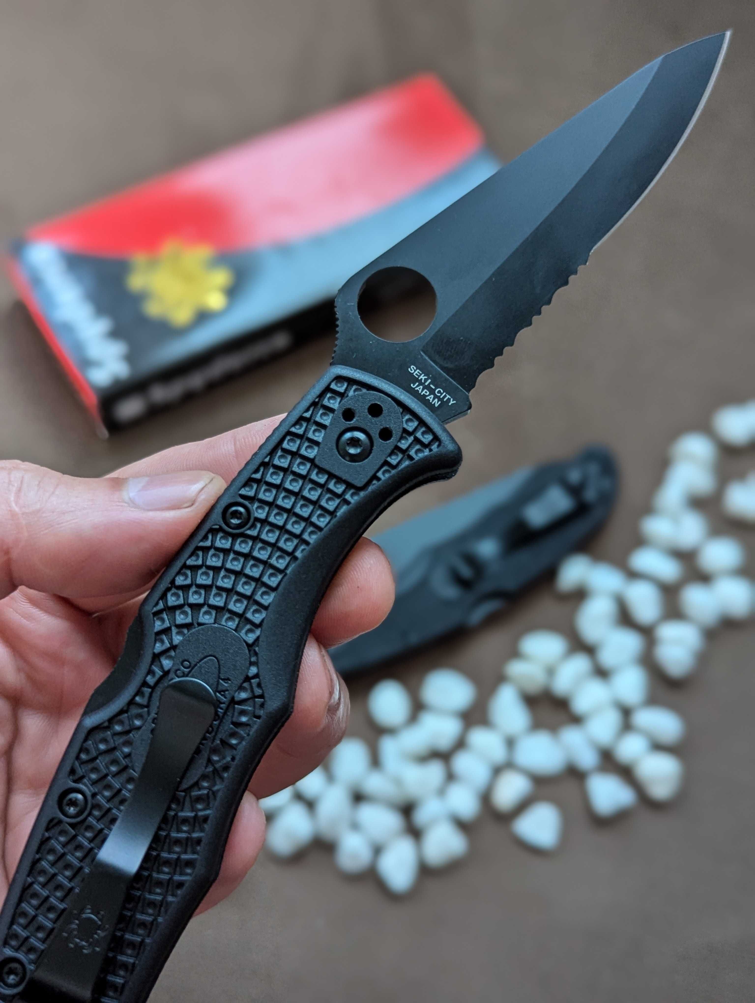 Нож Spyderco Endura Tactical, серрейтор. ніж складний Ендура