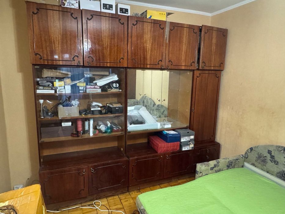 Віддам безкоштовно меблеву стінку (самовивіз, Київ, Воскресенська)