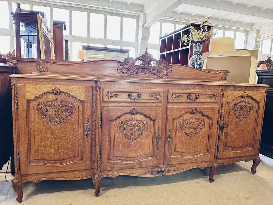 Zadbana i bogato rzeźbiona KOMODA LUDWIKOWSKA :)