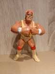 Figurka wrestlera WWE Hulk Hogan z 1991 roku