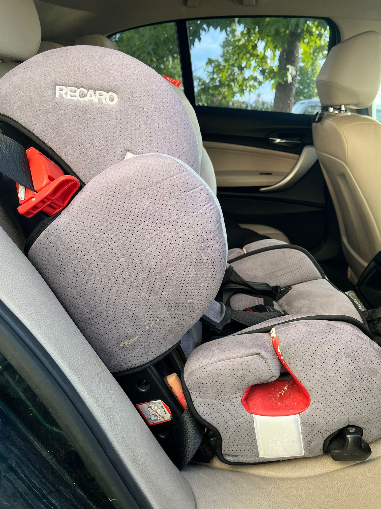 Vendo Cadeirinha Recaro