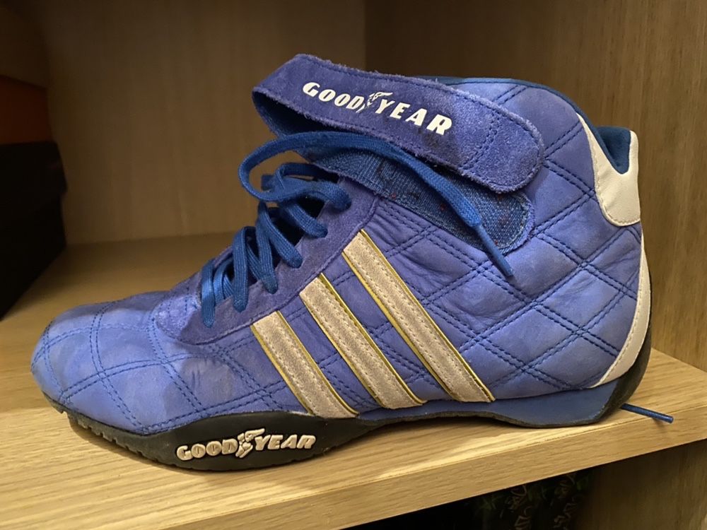 Ténis adidas semi-novos