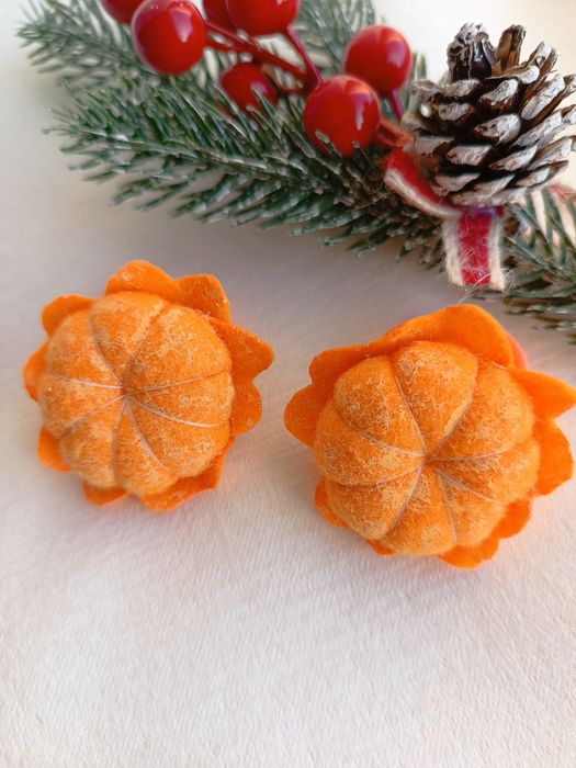 Бантики, заколки, резинки