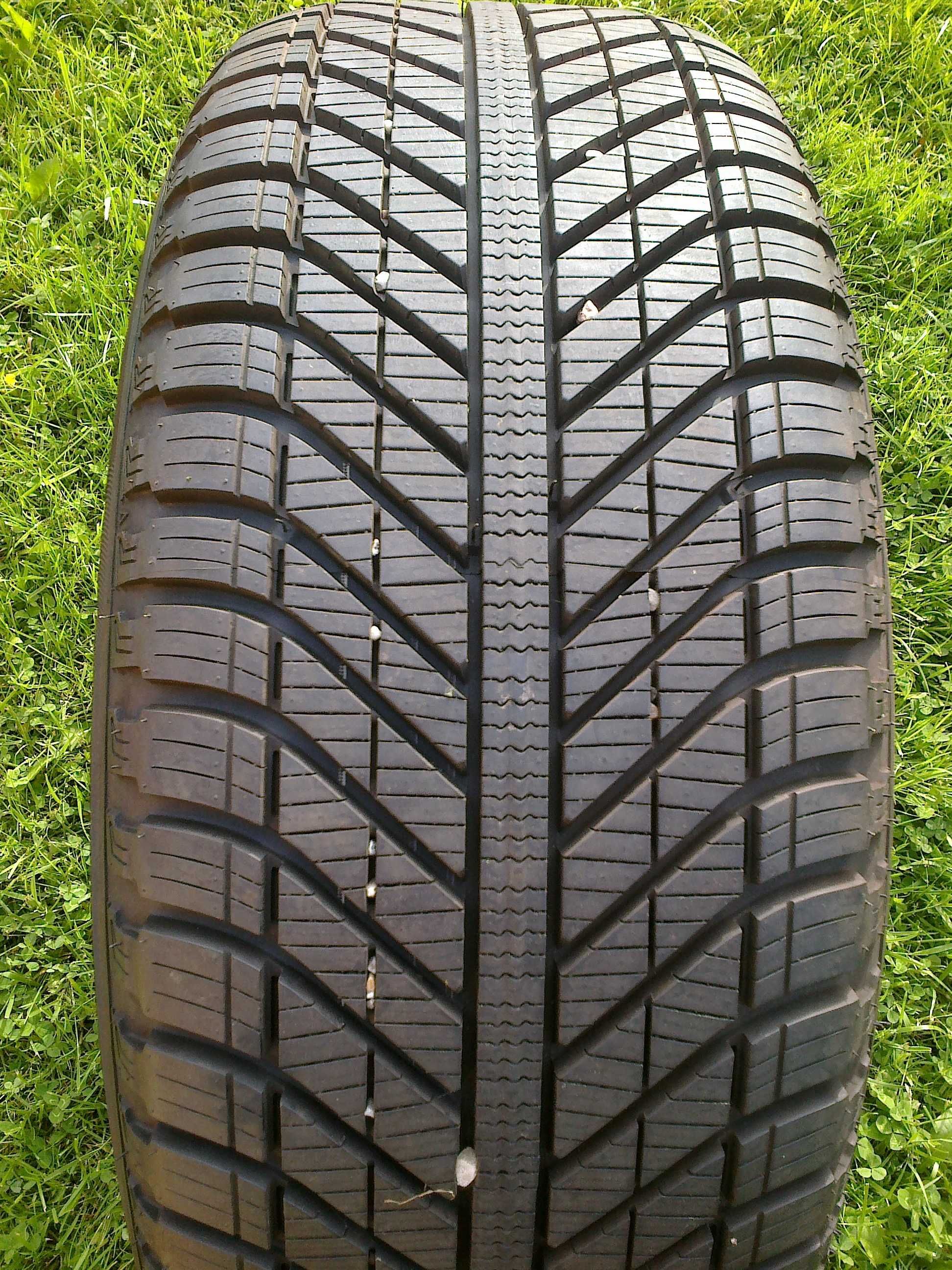 4 opony 235/50/18 Goodyear Tychy