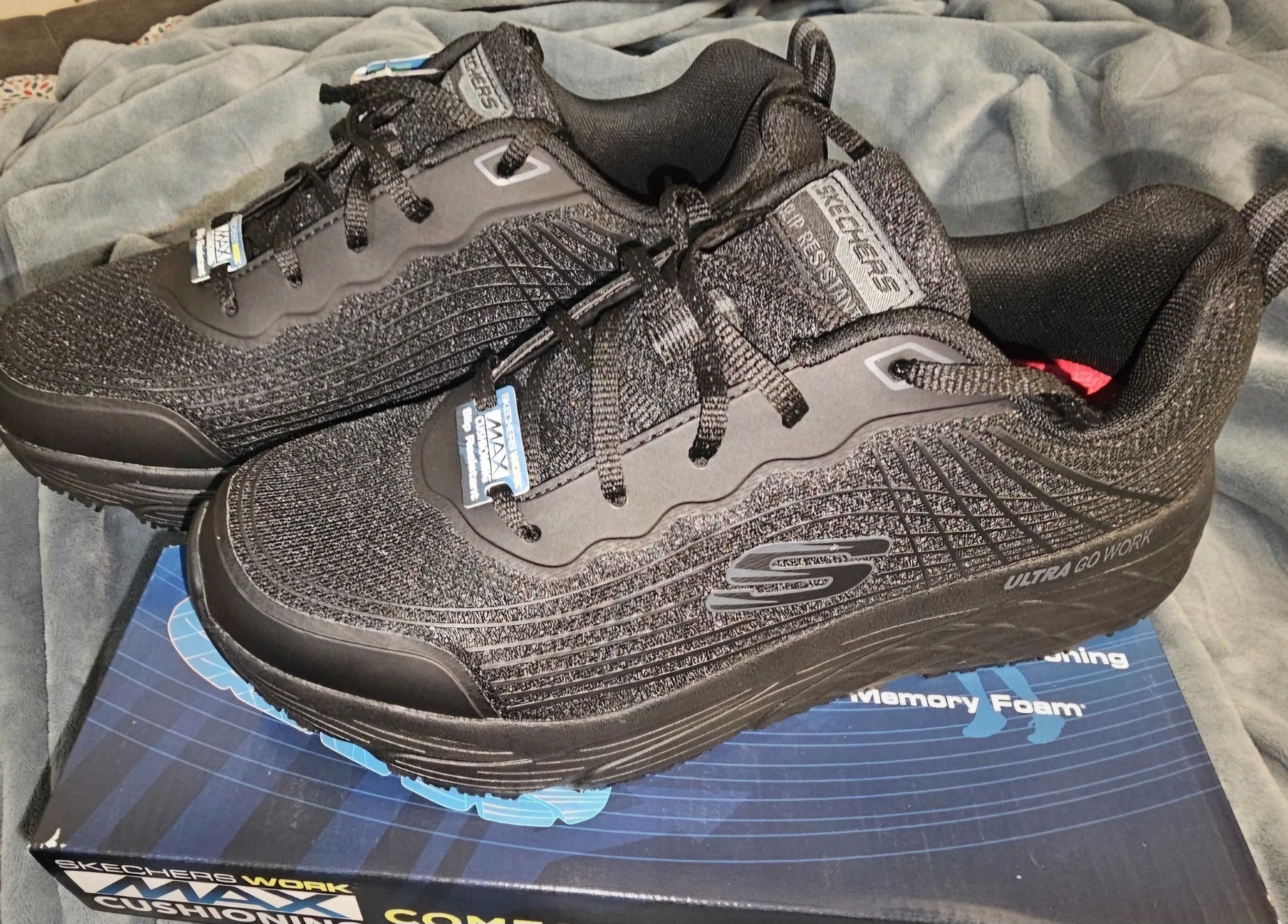 Ténis Skechers Pretos