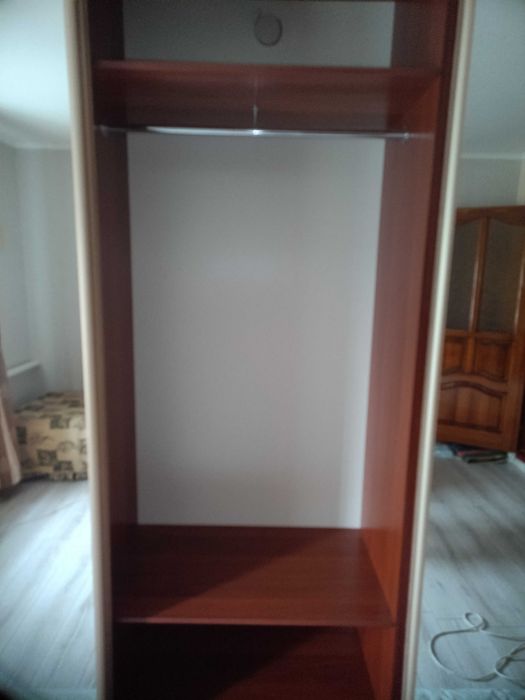 Продам большой шкаф купе