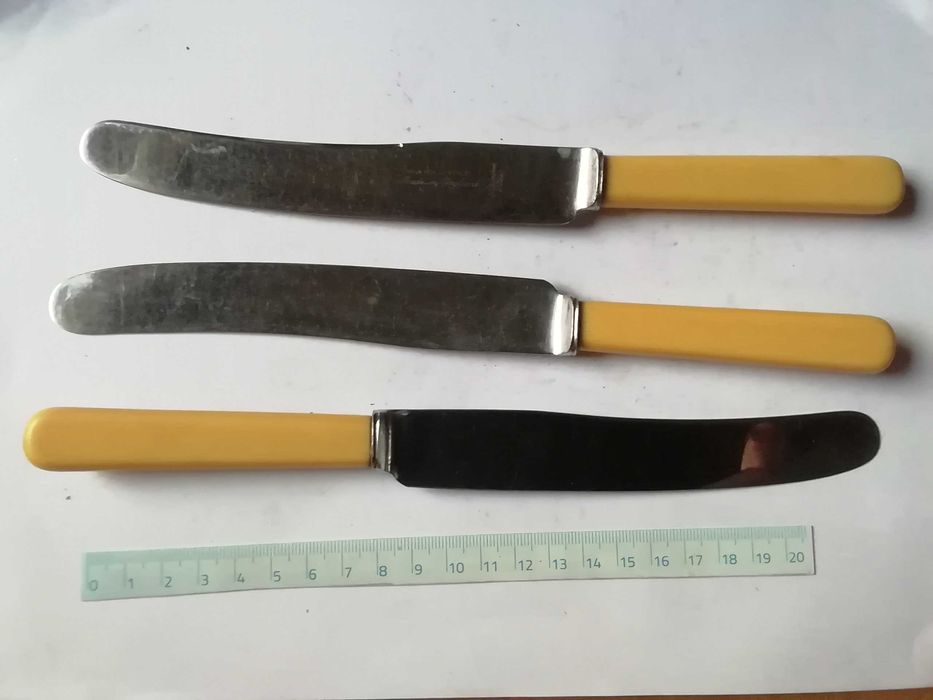 Komplet noży sygnowanych