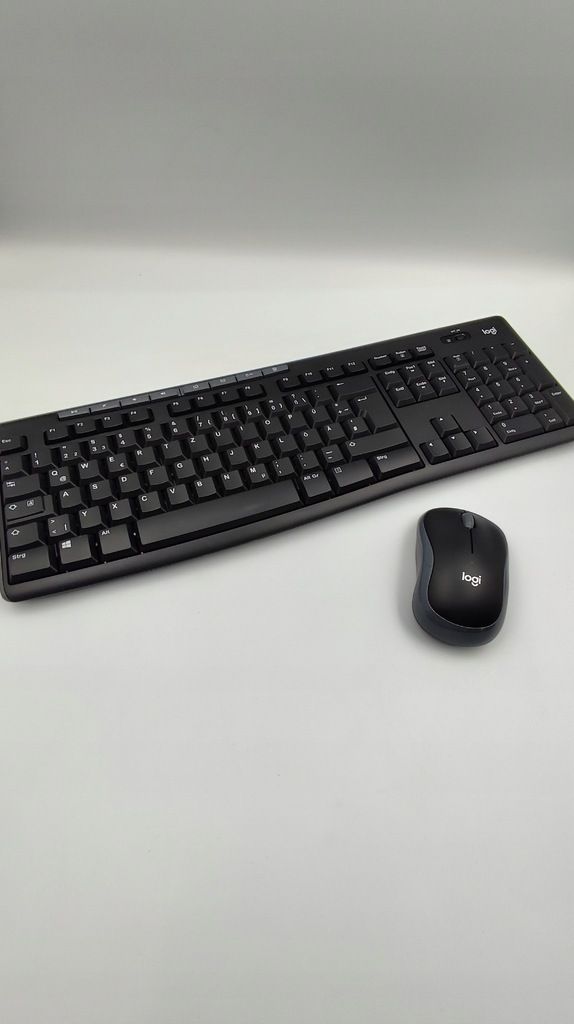 Zestaw bezprzewodowy mk295 klawiatura i mysz Logitech QWERTZ