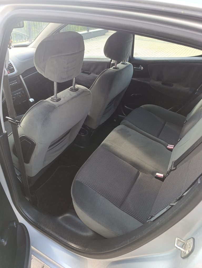 Peugeot 207 1.6 HDi klima