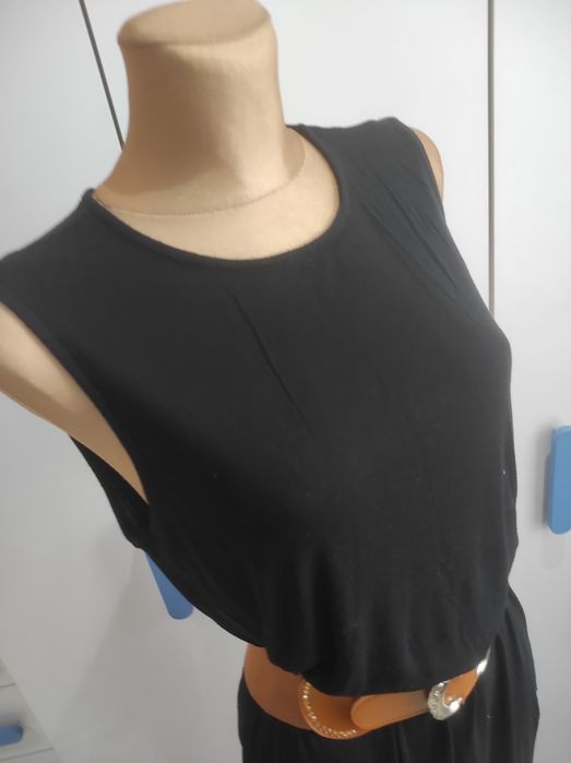 Czarna sukienka maxi Janina