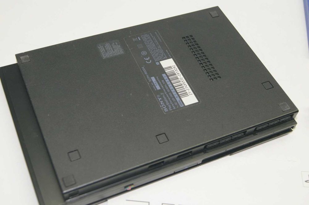 SONY Playstation 2 slim SCPH-90004/ zestaw dla pasjonata gier retro