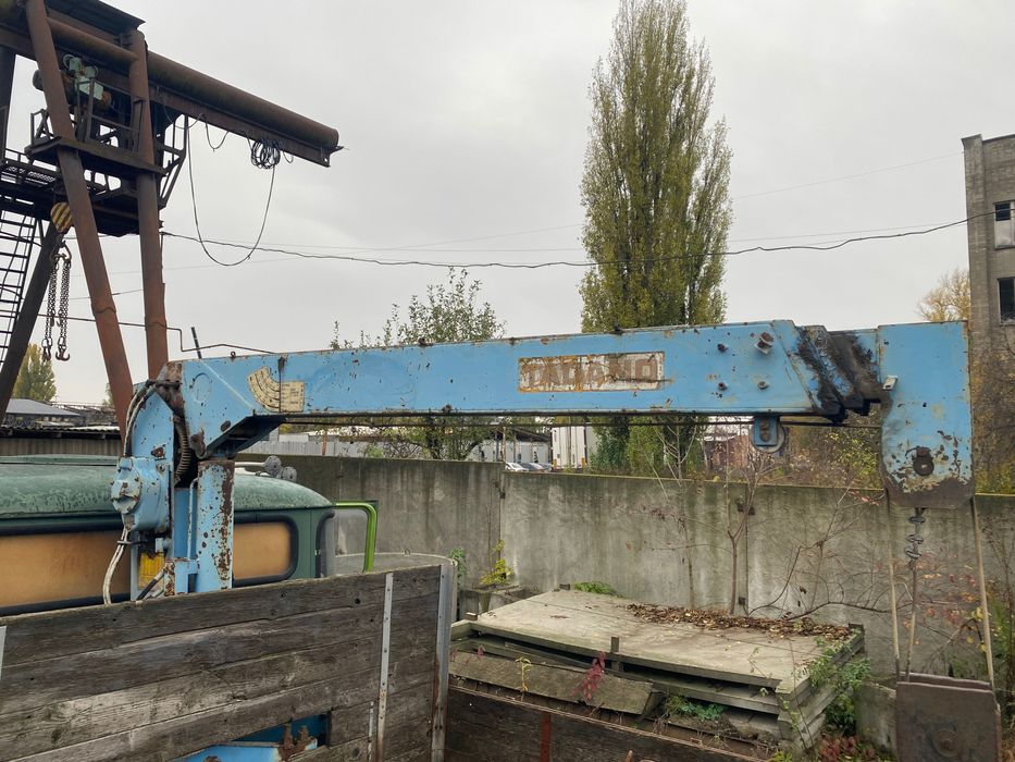 Іфа w50 з краном маніпулятором