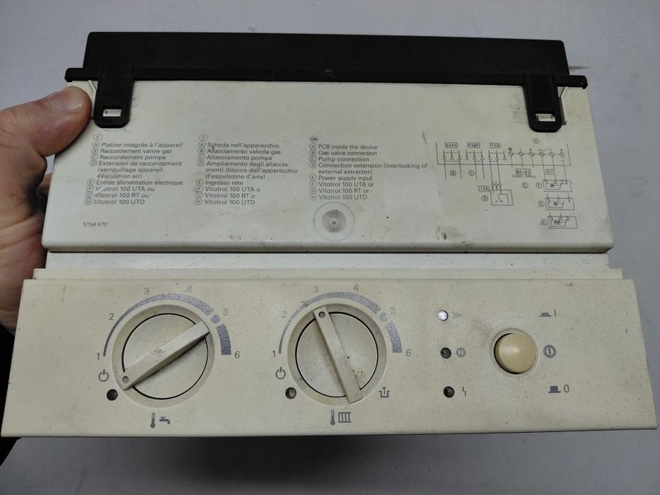 Vitodens 100 płyta główna