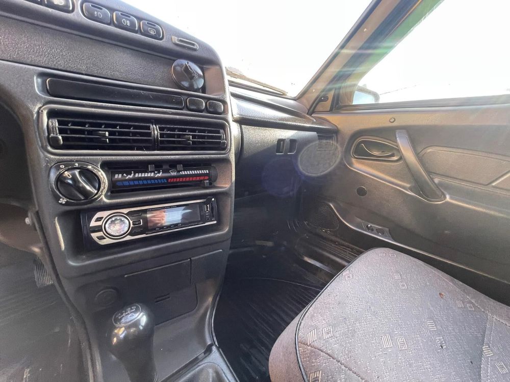 Ваз-Lada 2115 Ideal